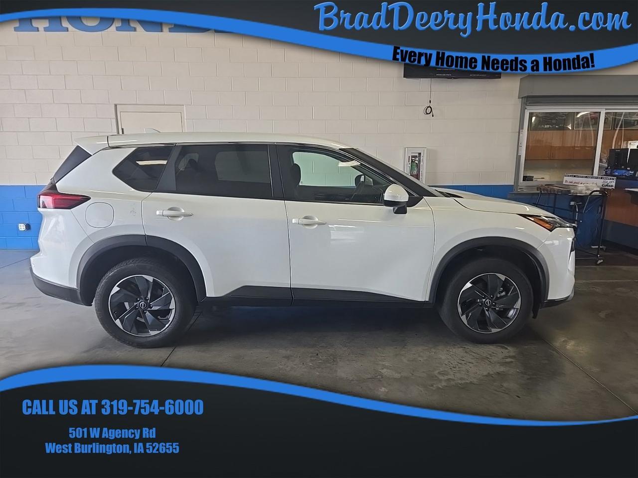 2024 Nissan Rogue SV