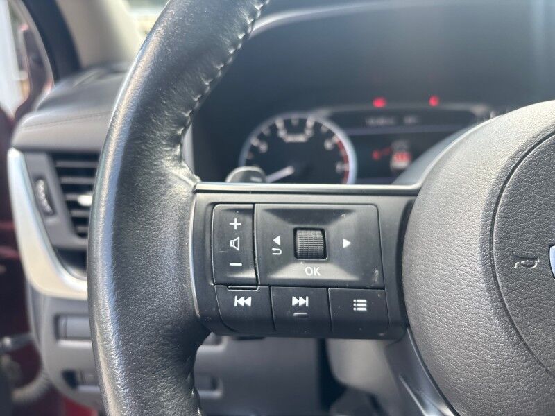 2024 Nissan Rogue SV w/PREMIUM PKG. LTHR. PANO. Seffner FL