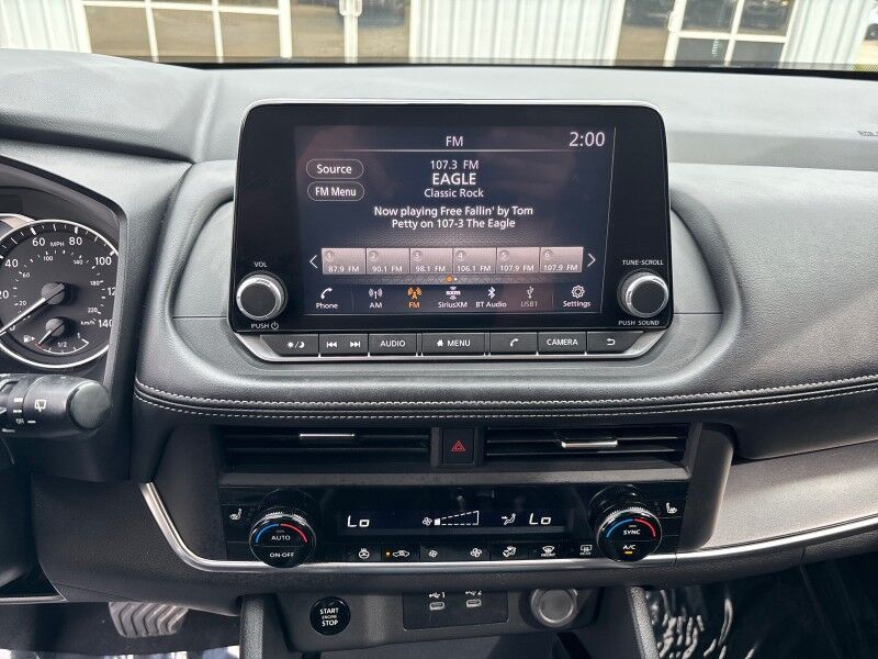 2024 Nissan Rogue SV w/PREMIUM PKG. LTHR. PANO SUNR. Seffner FL