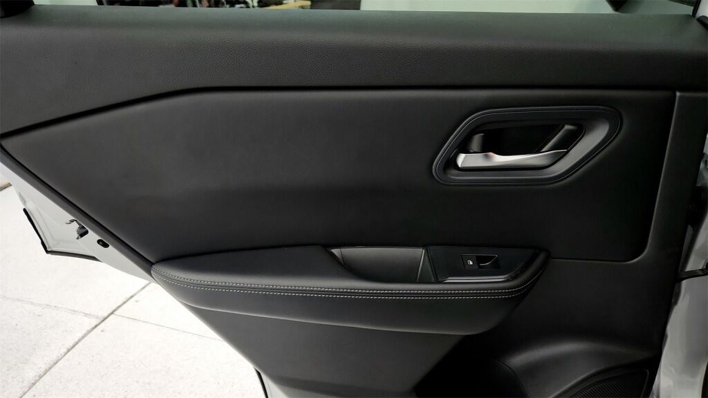 2024 Nissan Rogue SV Laurel MD