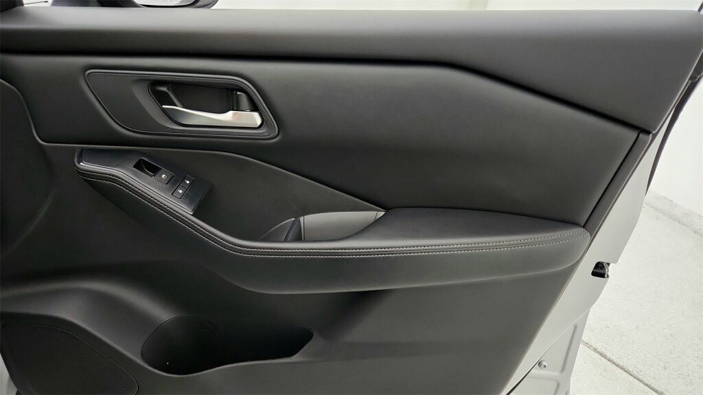 2024 Nissan Rogue SV Laurel MD