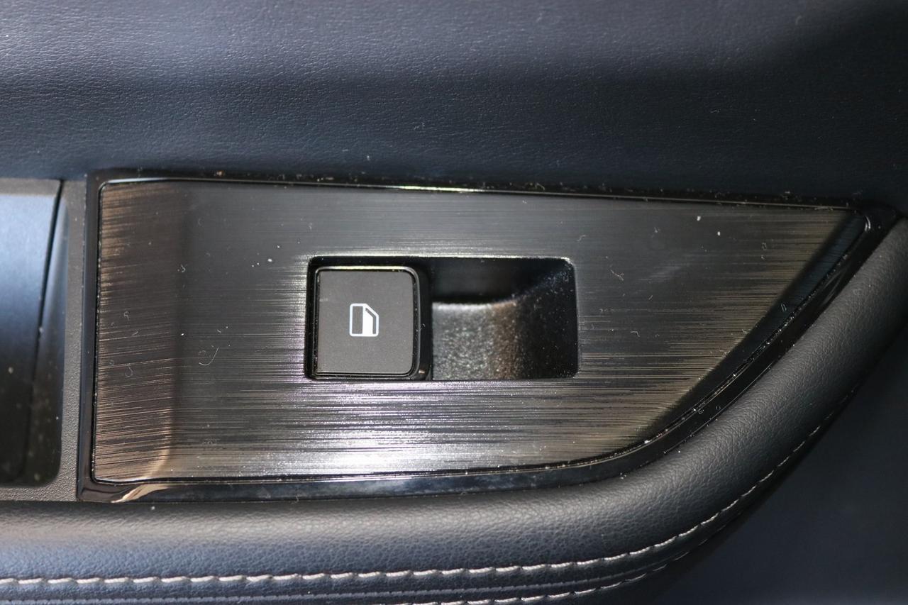 2024 Nissan Rogue SV Fredericksburg VA