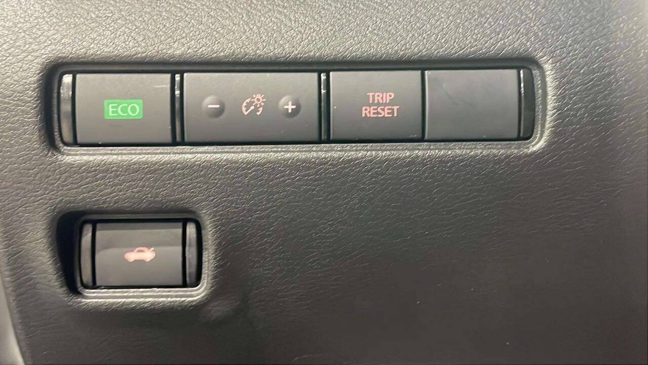 2024 Nissan Sentra S 4dr Sedan Chesterfield MI