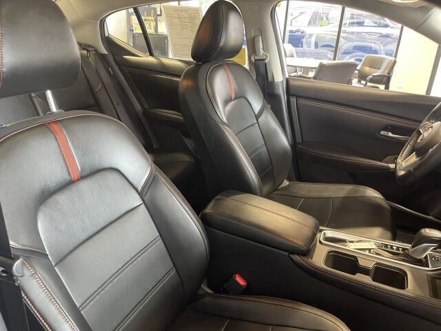 2024 Nissan Sentra SR photo 10