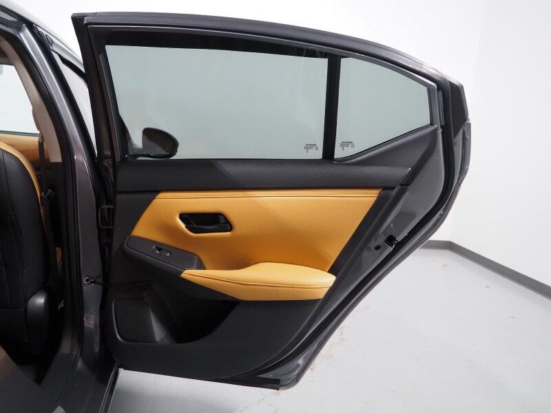 2024 Nissan Sentra SV *SV PREMIUM PKG, ADAPTIVE CRUISE, SAFETY ALERTS, 360 VIEW CAMERAS, COLOR TOUCHSCREEN, MOONROOF, LEATHER, HEATED SEATS/STEERING, REMOTE START, ALLOY WHEELS, BOSE, ANDROID & APPLE Round Rock TX