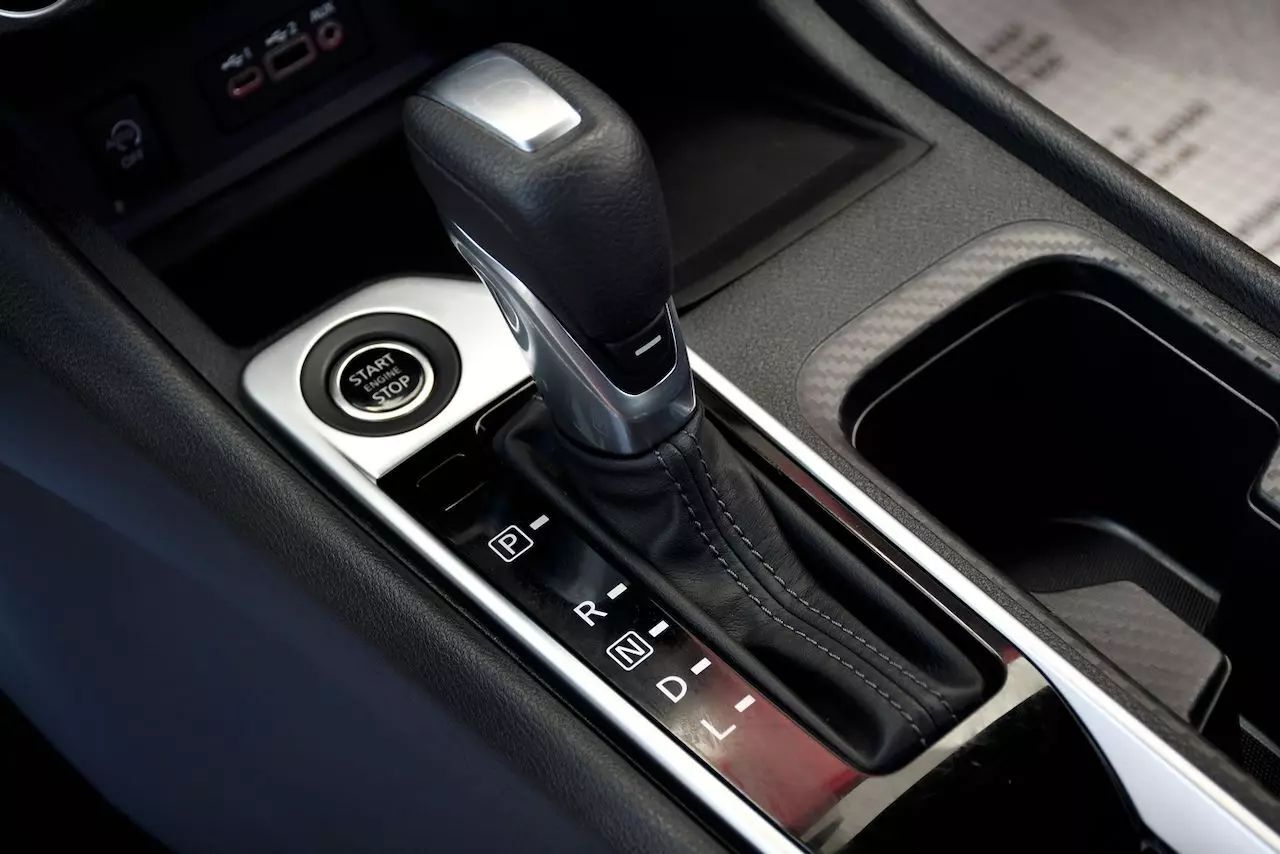 2024 Nissan Sentra SV Sedan 4D Doral FL