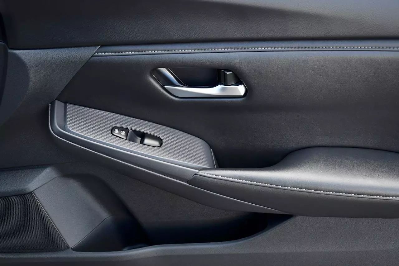 2024 Nissan Sentra SV Sedan 4D Doral FL