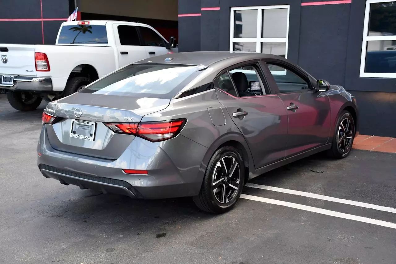 2024 Nissan Sentra SV Sedan 4D Doral FL