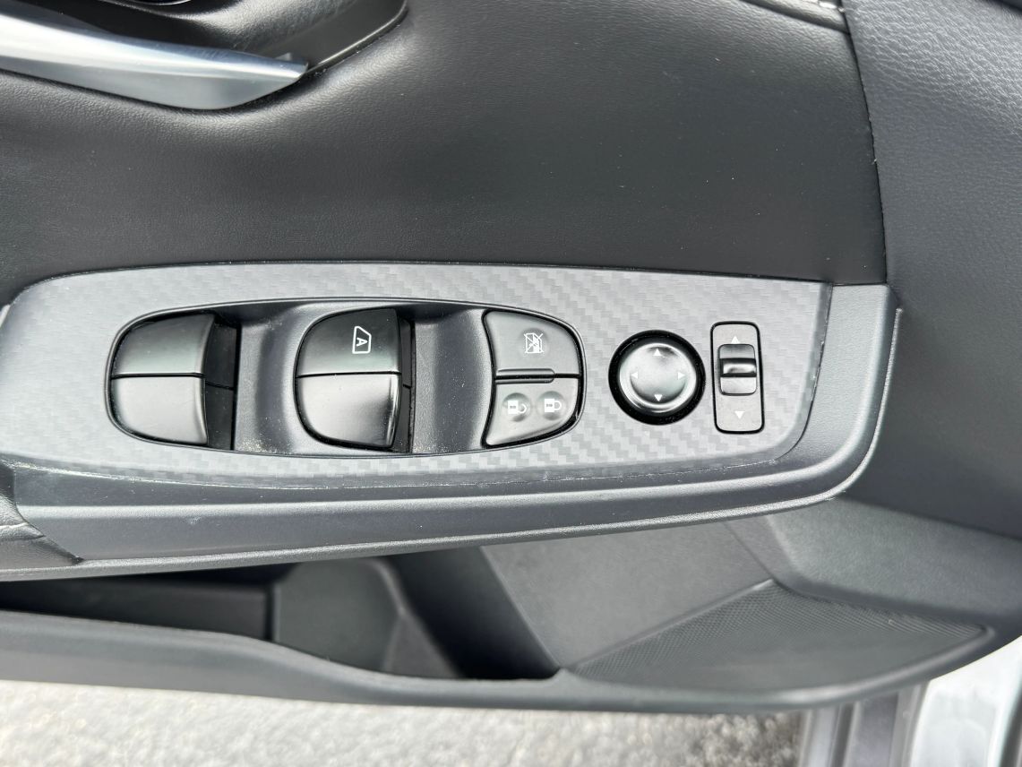 2024 Nissan Sentra SV Sedan 4D