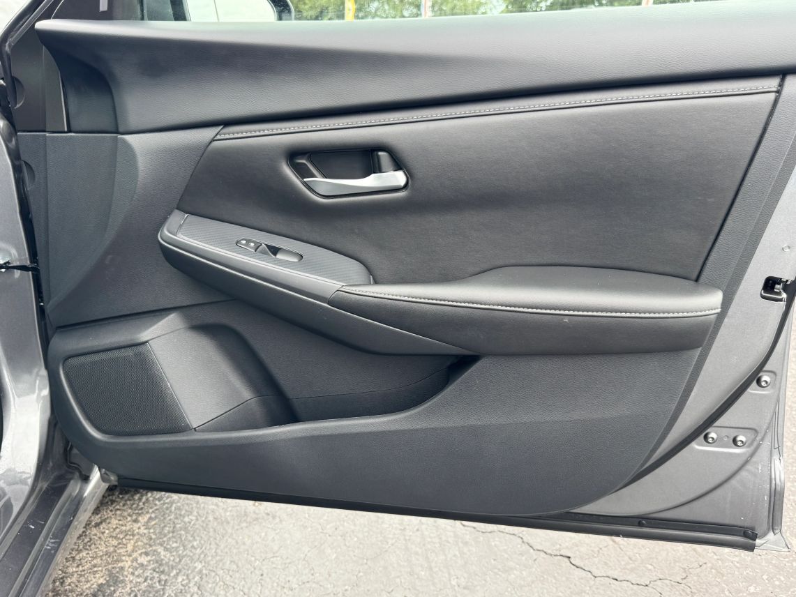 2024 Nissan Sentra SV Sedan 4D