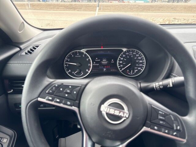 2024 Nissan Sentra SV Whitecourt AB