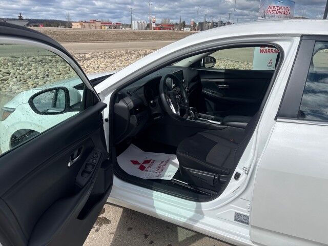 2024 Nissan Sentra SV Whitecourt AB