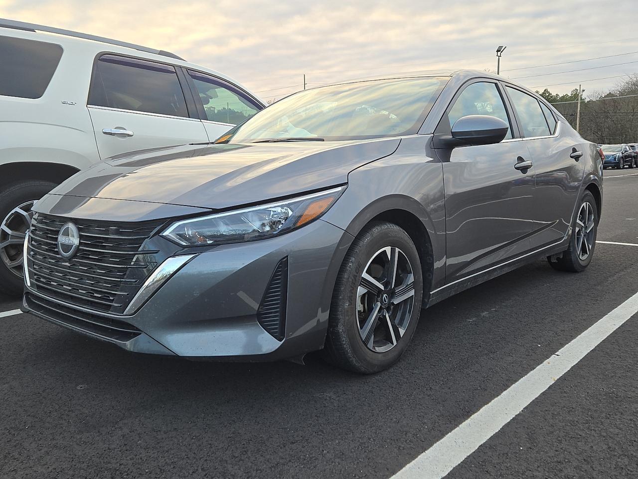 2024 Nissan Sentra SV Xtronic CVT