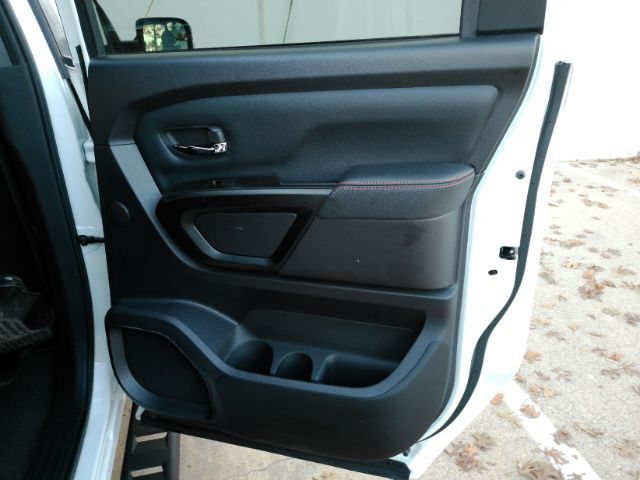 2024 Nissan TITAN Crew Cab PRO-4X 4x4 Plano TX