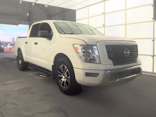2024 Nissan TITAN Crew Cab SV 4x2