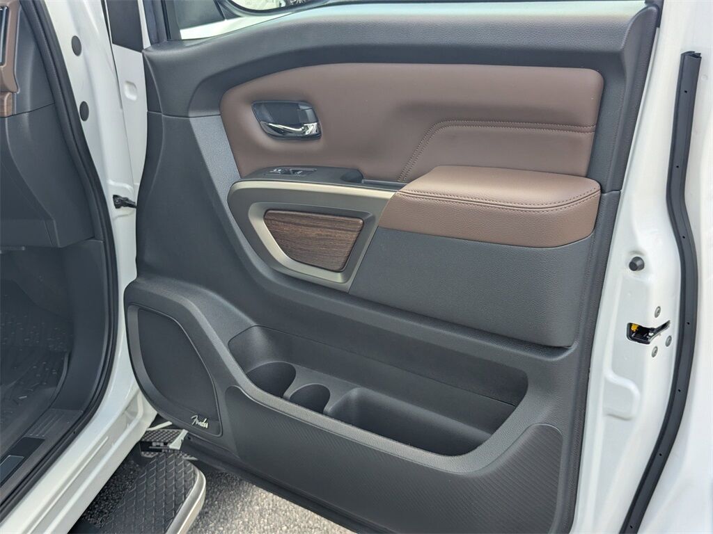 2024 Nissan Titan Platinum Reserve Kennesaw GA