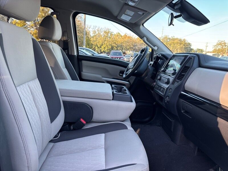 2024 Nissan Titan SV Crew Cab V8 Seffner FL