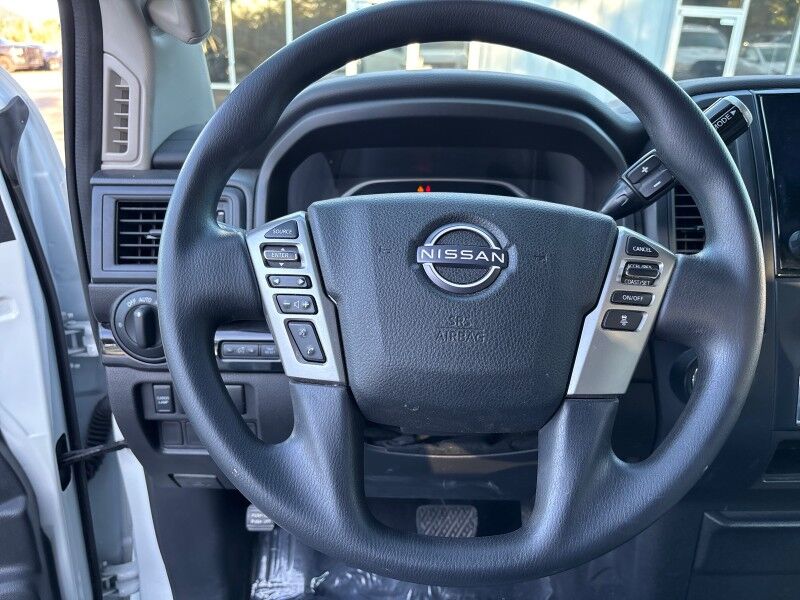 2024 Nissan Titan SV Crew Cab V8 Seffner FL