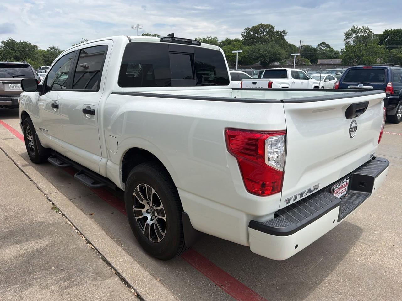 2024 Nissan Titan SV Hurst TX
