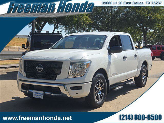 2024 Nissan Titan