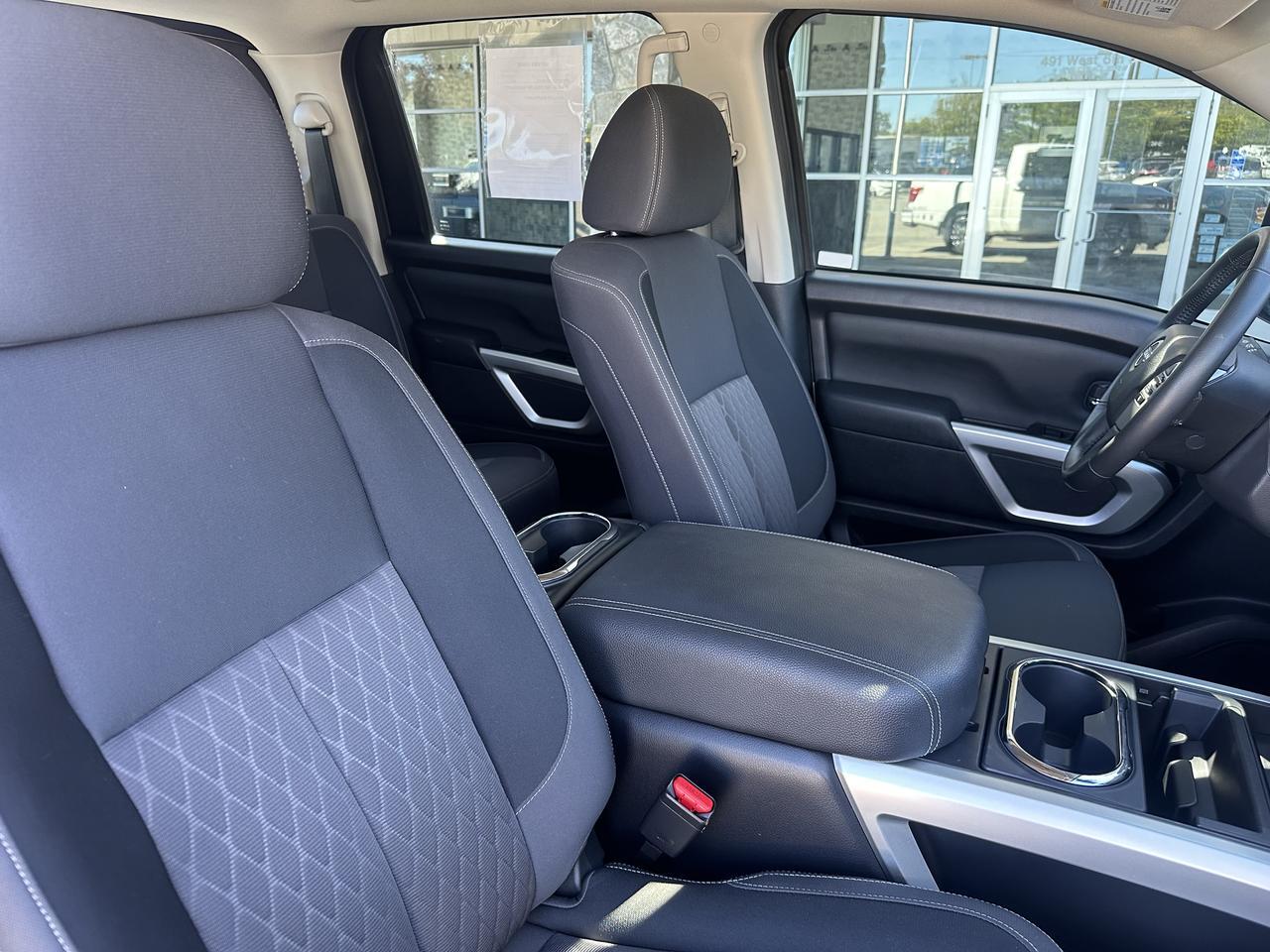 2024 Nissan Titan SV Mountain Home ID