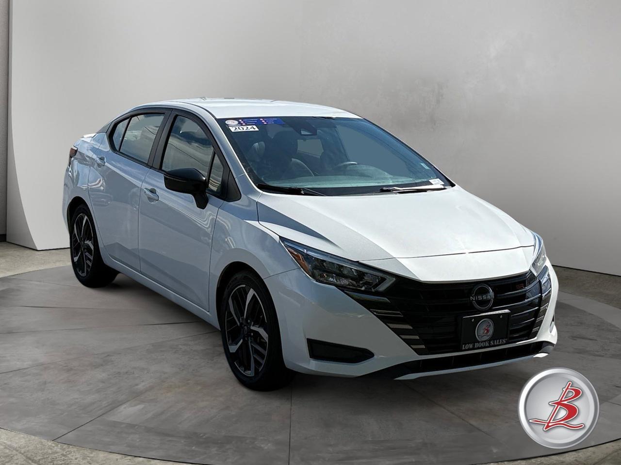 2024 Nissan VERSA SR