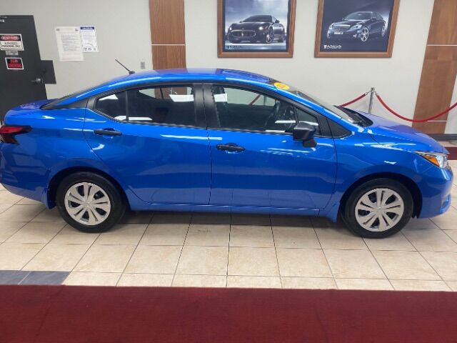 2024 Nissan Versa 1.6 S