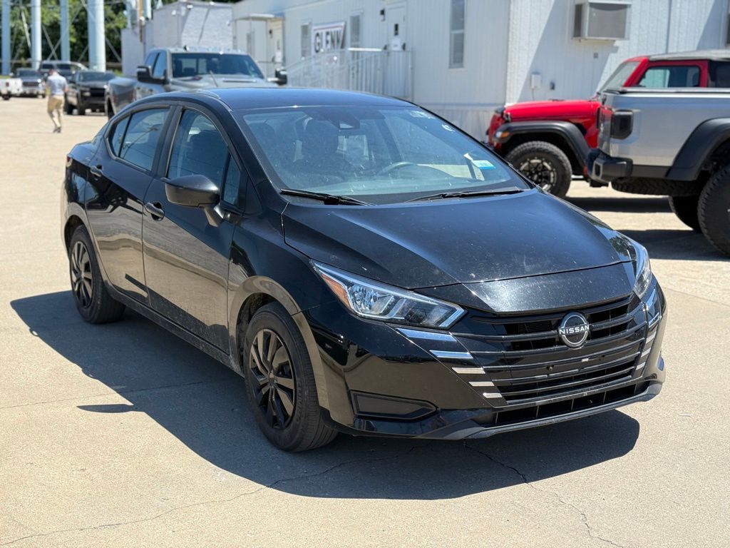 2024 Nissan Versa 1.6 S Crestwood KY