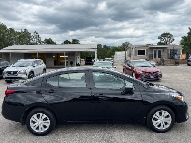 2024 Nissan Versa 1.6 S Gaston SC