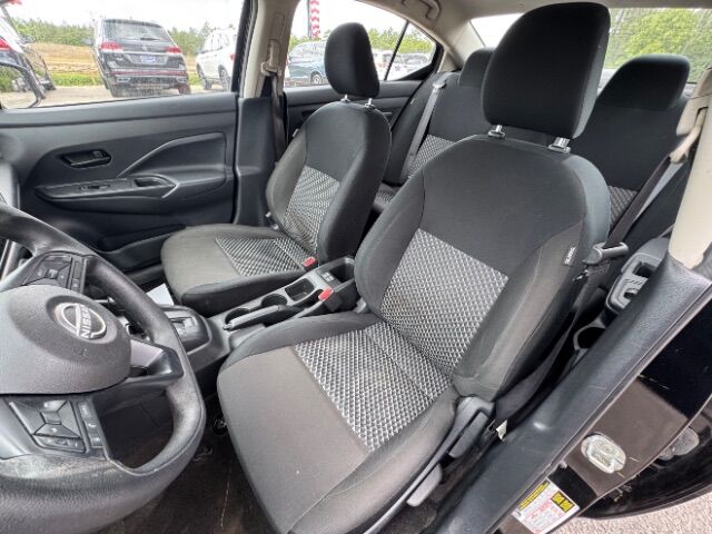 2024 Nissan Versa 1.6 S Gaston SC