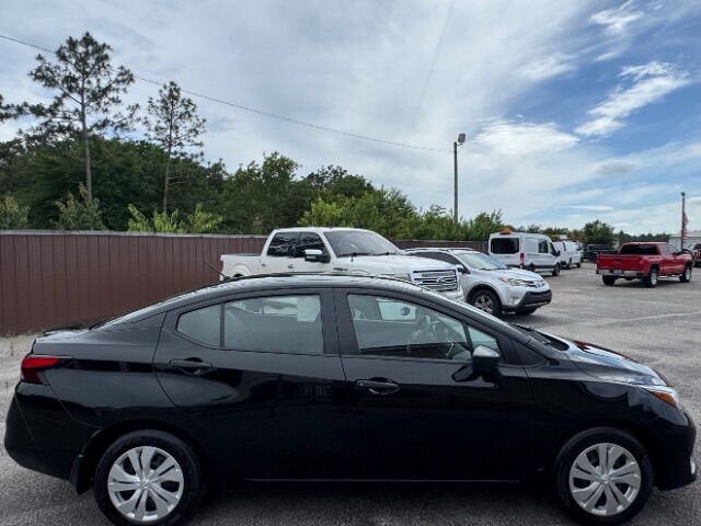 2024 Nissan Versa 1.6 S Gaston SC