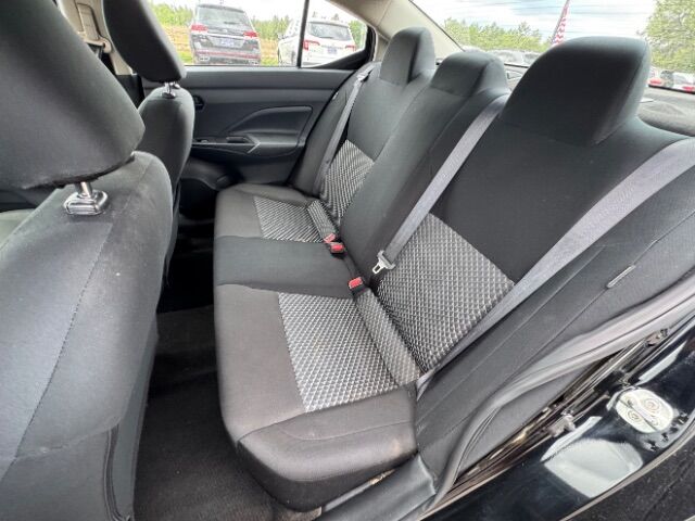 2024 Nissan Versa 1.6 S Gaston SC