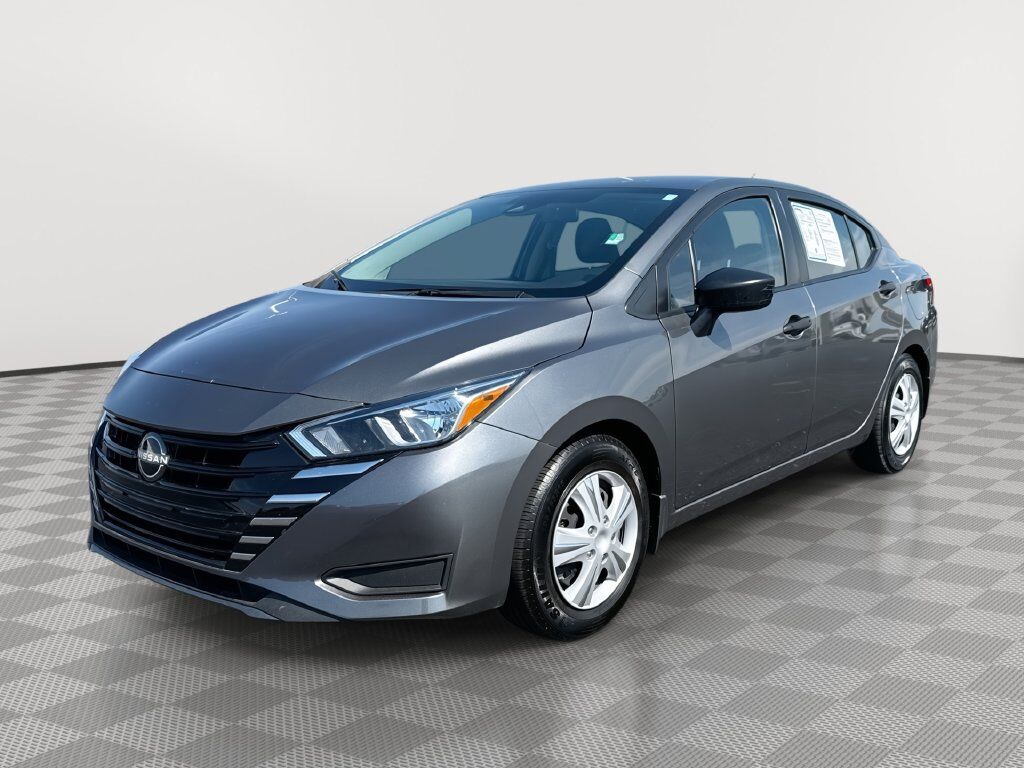 2024 Nissan Versa 1.6 S