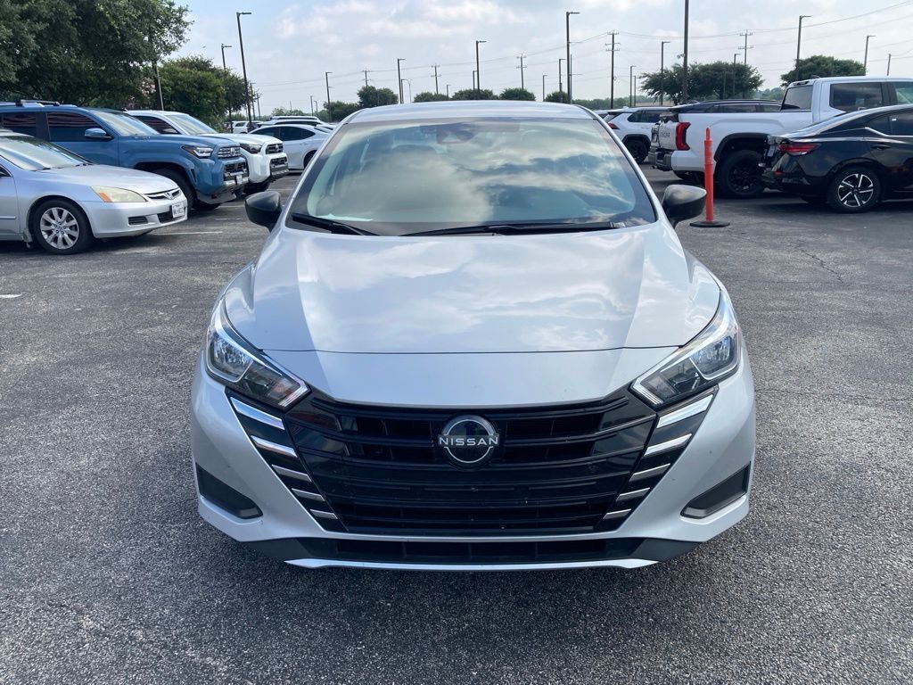2024 Nissan Versa 1.6 S