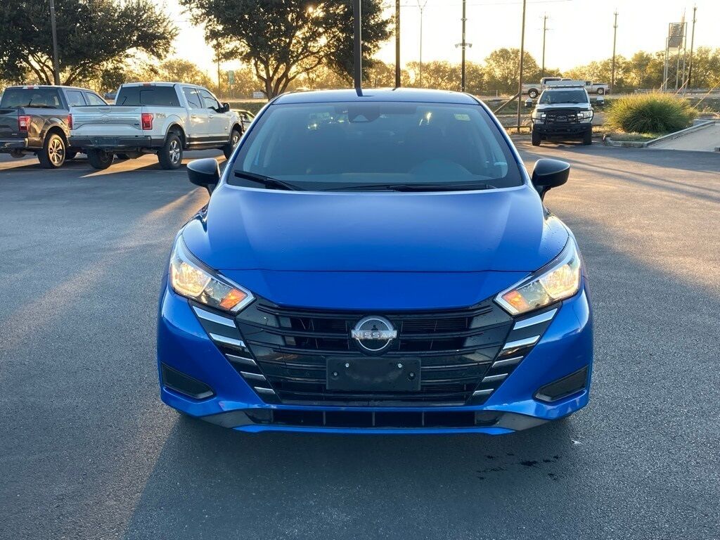 2024 Nissan Versa 1.6 S