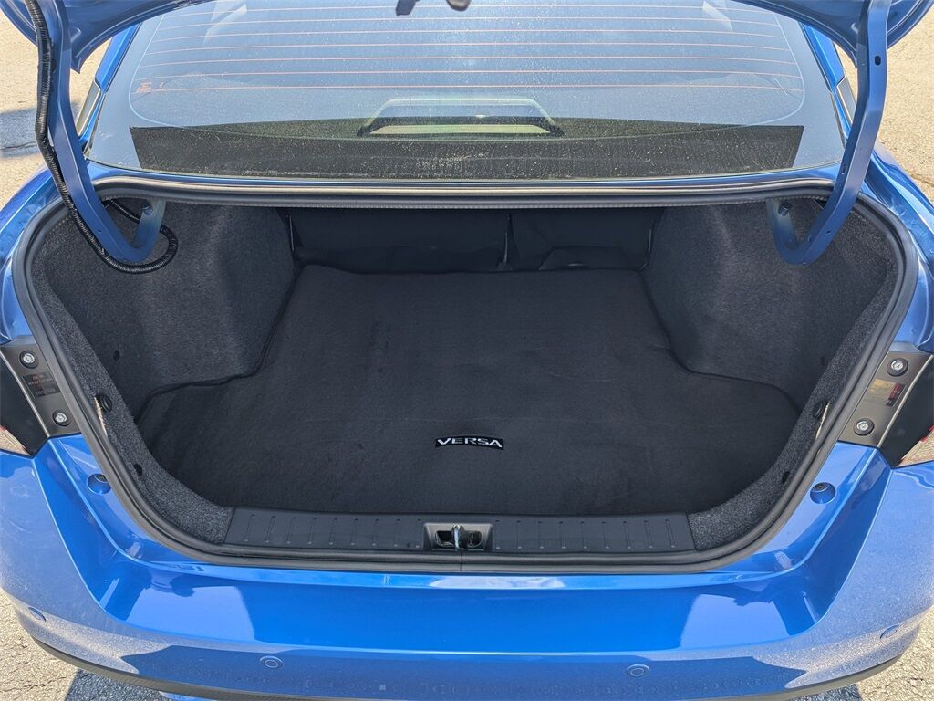 2024 Nissan Versa 1.6 SR Kennesaw GA