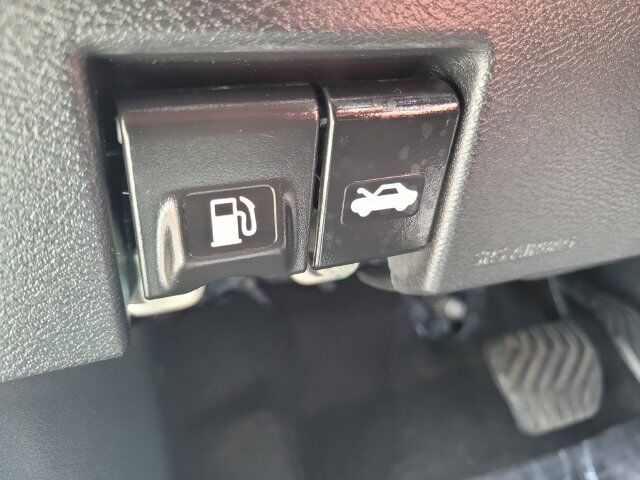 2024 Nissan Versa 1.6 SR Roseville CA