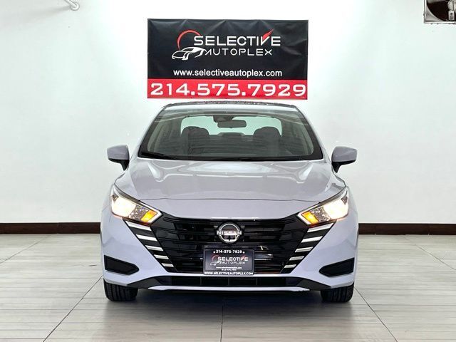 2024 Nissan Versa 1.6 SV