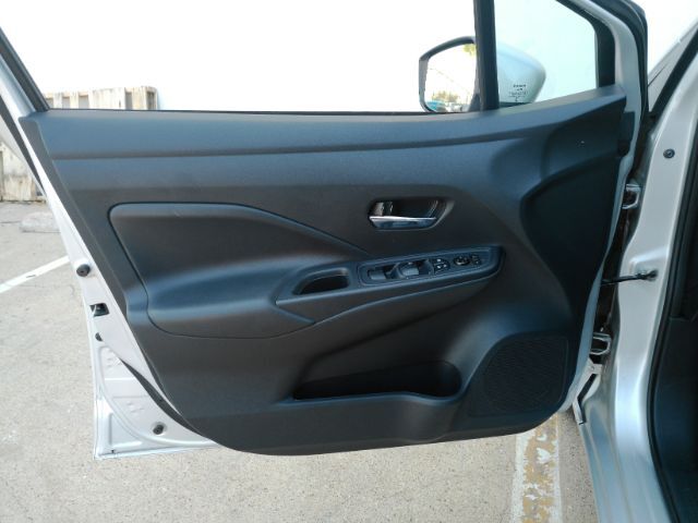 2024 Nissan Versa 1.6 SV Plano TX