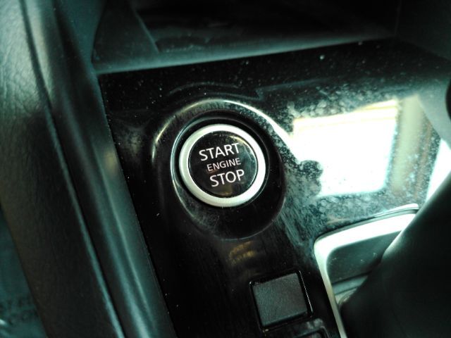 2024 Nissan Versa 1.6 SV Plano TX