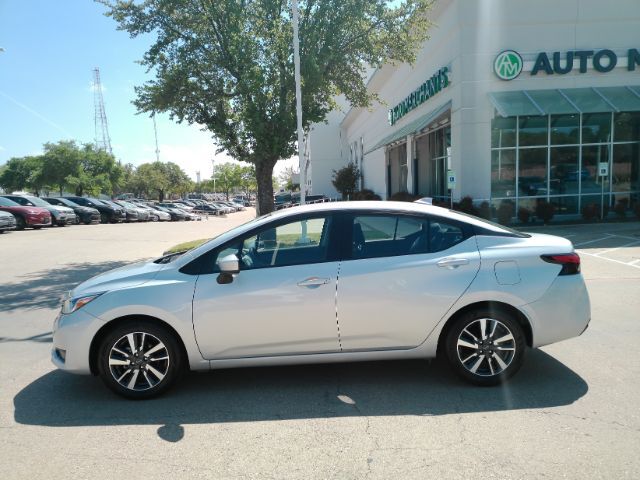 2024 Nissan Versa 1.6 SV Plano TX