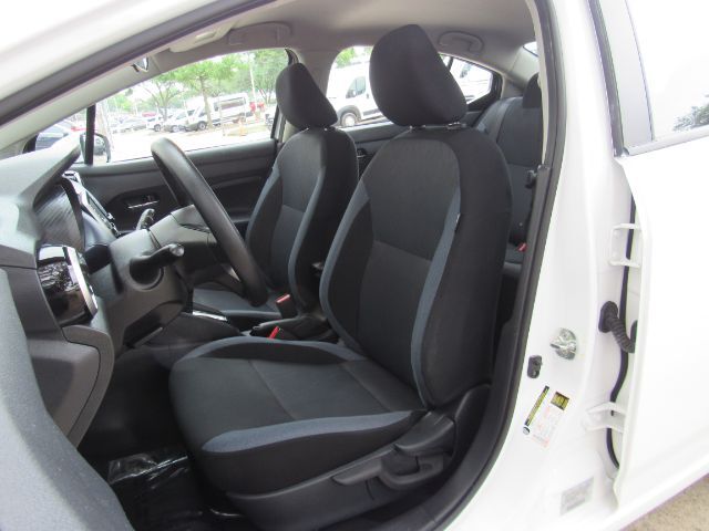 2024 Nissan Versa 1.6 SV Plano TX