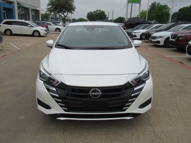 2024 Nissan Versa 1.6 SV Plano TX