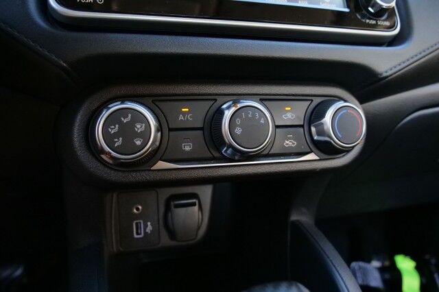 2024 Nissan Versa S / Student Driver Upfit / Dual Brake System / CarPlay! High Point NC