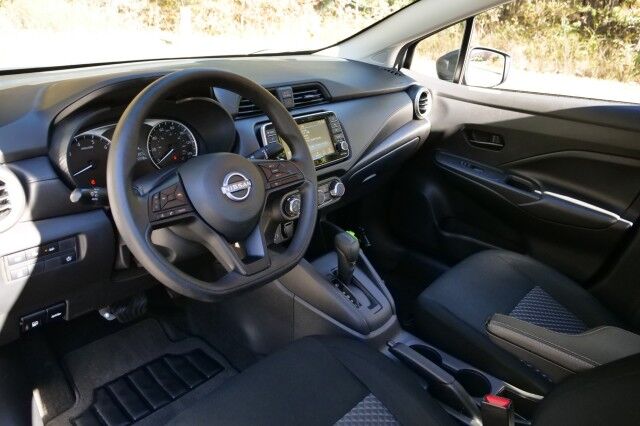 2024 Nissan Versa S / Student Driver Upfit / Dual Brake System / CarPlay! High Point NC