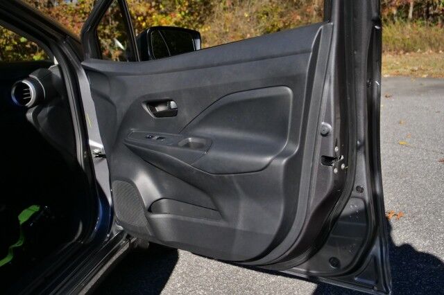 2024 Nissan Versa S / Student Driver Upfit / Dual Brake System / CarPlay! High Point NC