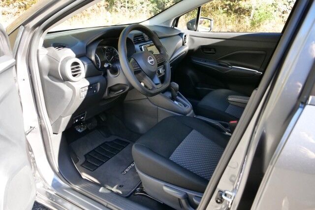 2024 Nissan Versa S / Student Driver Upfit / Dual Brake System / CarPlay! High Point NC