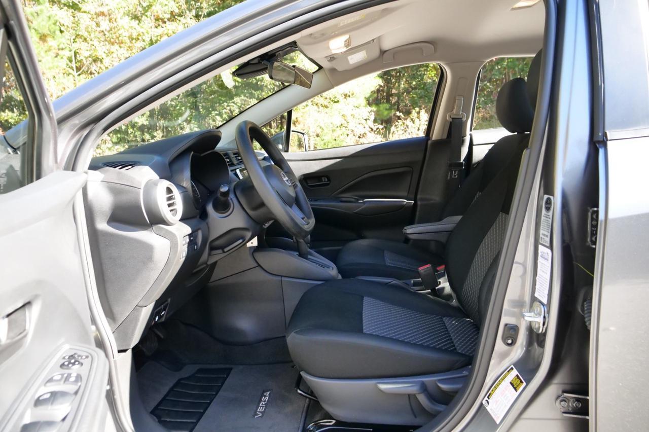 2024 Nissan Versa S / Student Driver Upfit / Dual Brake System / CarPlay! Lincolnton NC