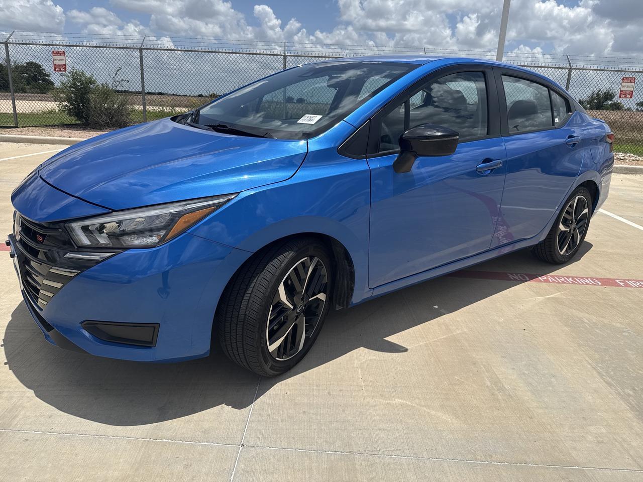 2024 Nissan Versa SR
