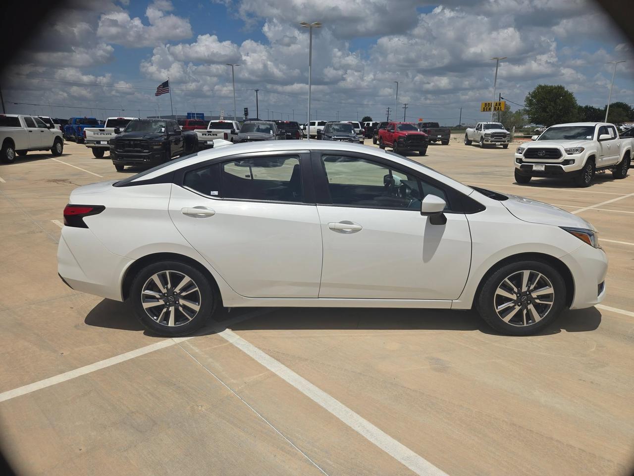 2024 Nissan Versa SV